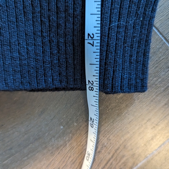 EUC Guess Cotton Knit Zipup - Picture 9 of 9